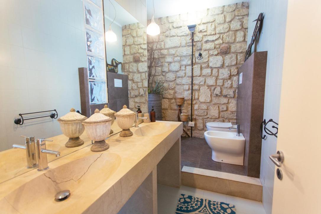 Stone House Modica Hotel ภายนอก รูปภาพ