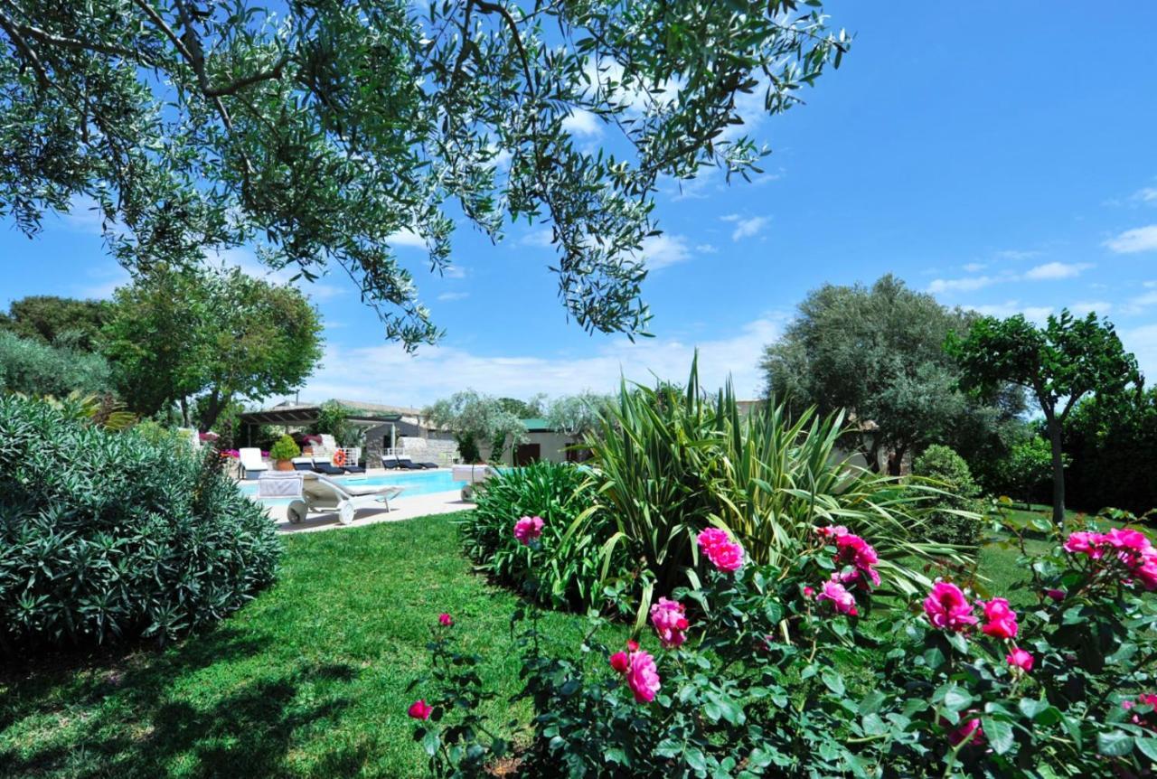 Stone House Modica Hotel ภายนอก รูปภาพ